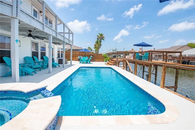 13818 Mizzen St, Corpus Christi, TX 78418