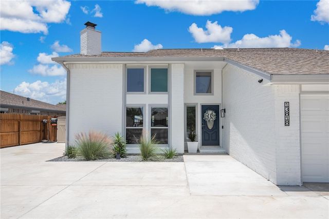 13818 Mizzen St, Corpus Christi, TX 78418