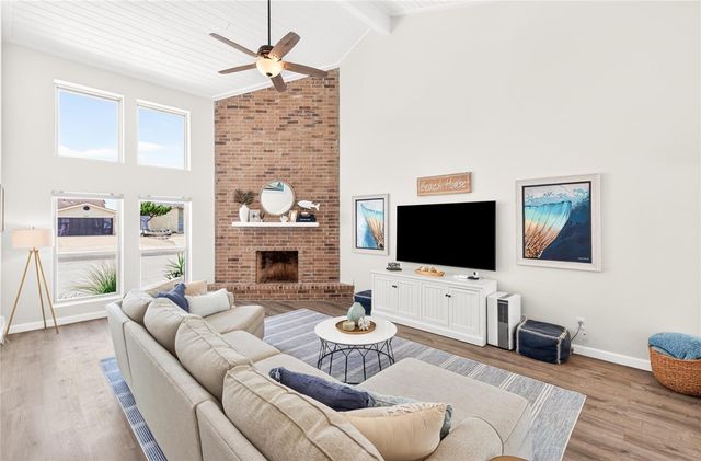 13818 Mizzen St, Corpus Christi, TX 78418