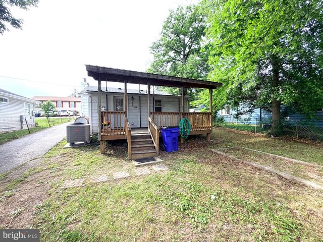 8235 GLEN CT, Jessup, MD 20794