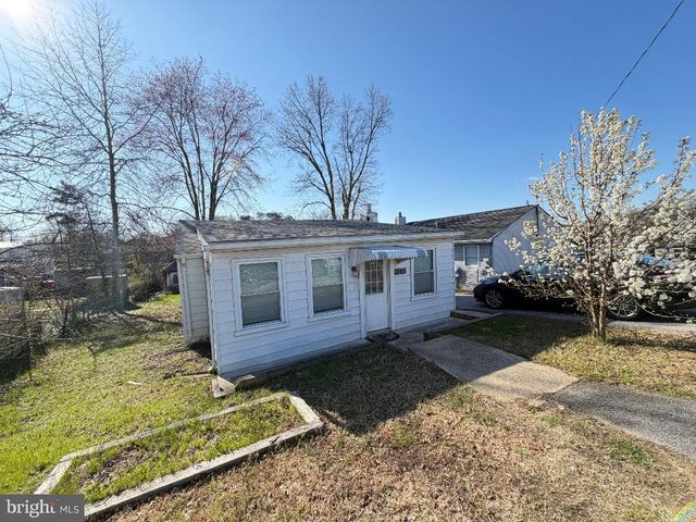8235 GLEN CT, Jessup, MD 20794