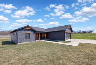 4470 Russellville Rd, Hopkinsville, KY 42240