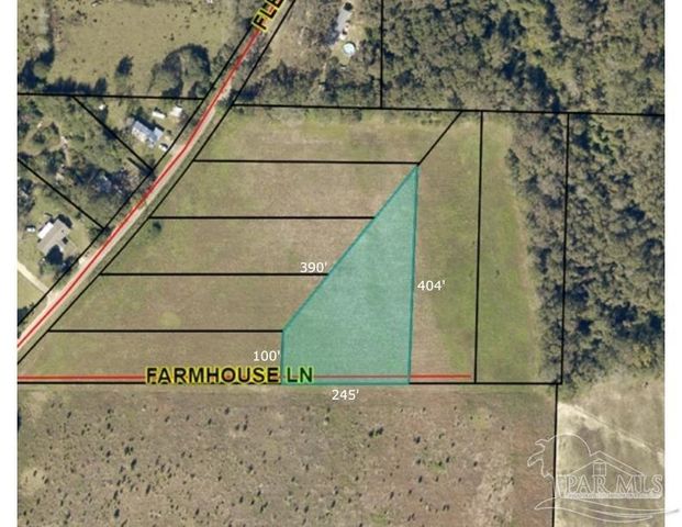 8870 Farmhouse Ln, Milton, FL 32570