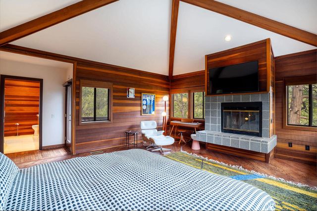 25504 Cedar Glen Drive, Idyllwild, CA 92549