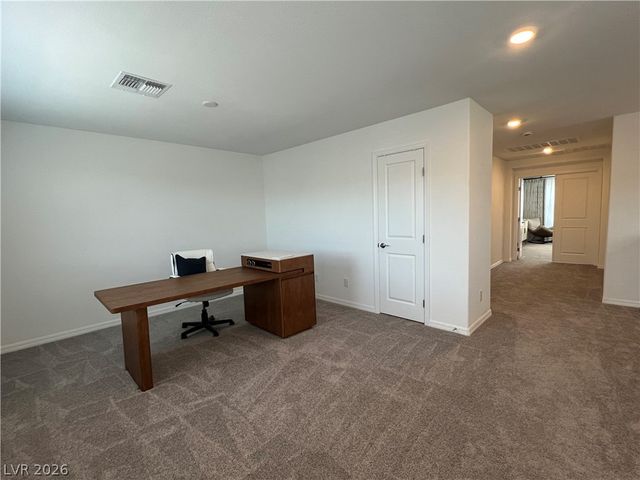 7710 Weekes Court, Las Vegas, NV 89113