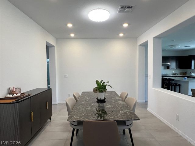 7710 Weekes Court, Las Vegas, NV 89113