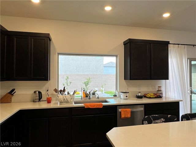 7710 Weekes Court, Las Vegas, NV 89113