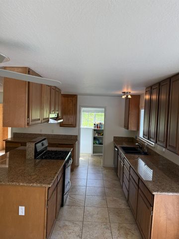 3717 N Railroad Flat Rd, Wilseyville, CA 95257