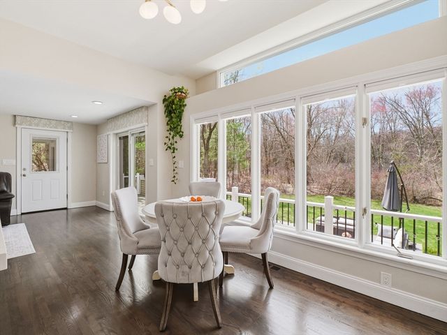 109 Gould Rd, Andover, MA 01810
