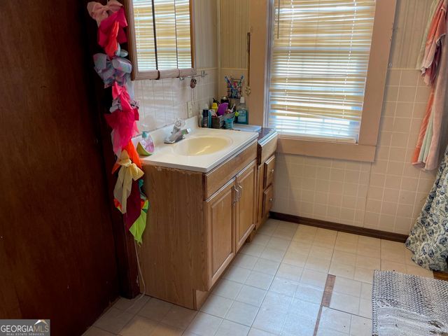 740 Cromers Bridge Road, Royston, GA 30662