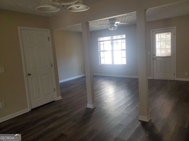 11428 S Grove Drive, Hampton, GA 30228