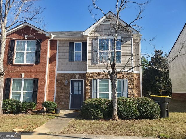 11428 S Grove Drive, Hampton, GA 30228