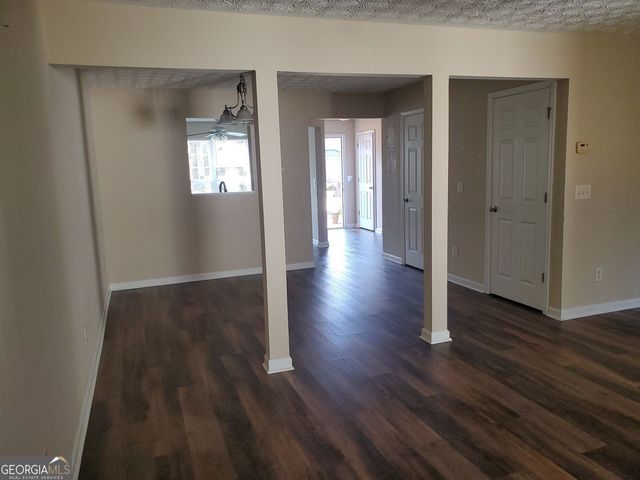 11428 S Grove Drive, Hampton, GA 30228