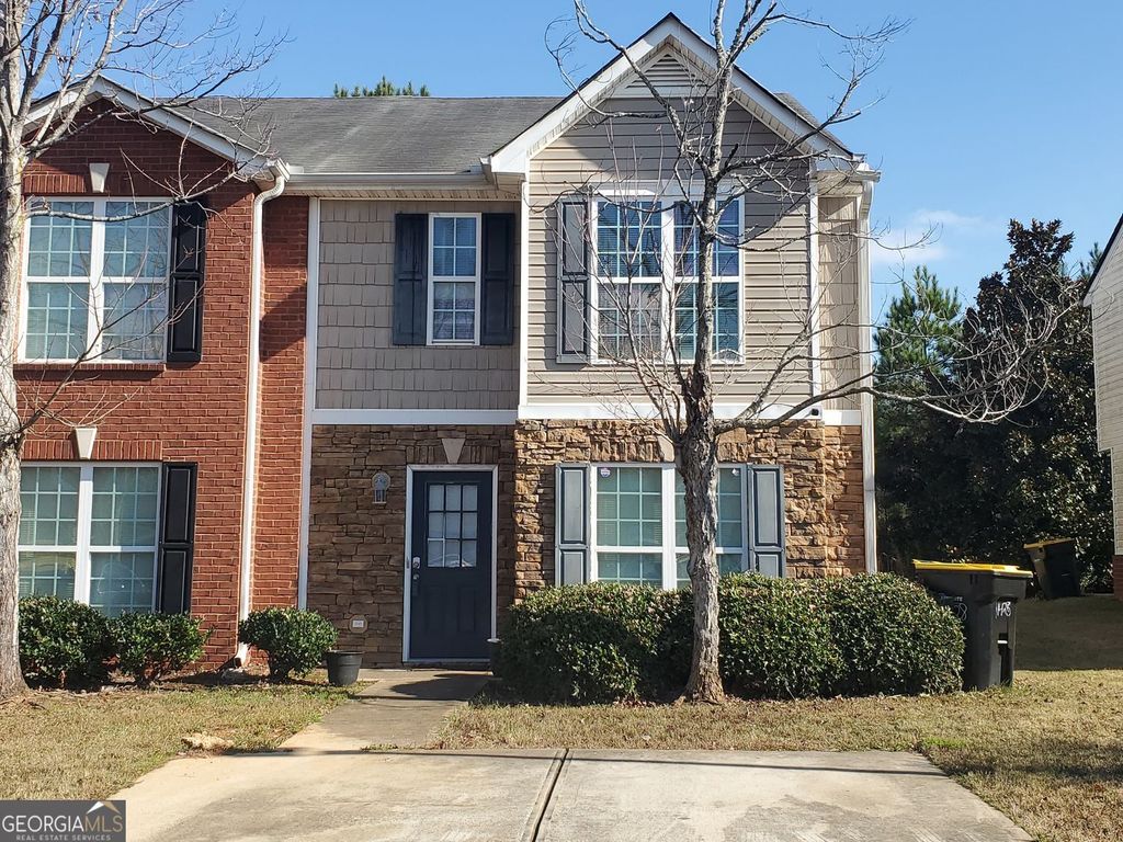 11428 S Grove Drive, Hampton, GA 30228