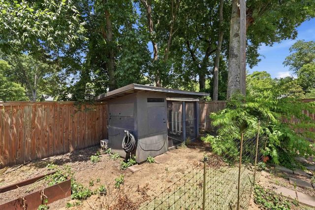 1620 Robinson Avenue, Conway, AR 72034