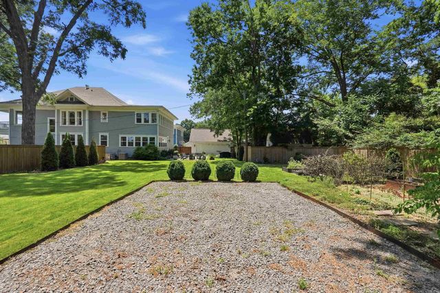 1620 Robinson Avenue, Conway, AR 72034