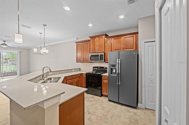 2825 ATTWATER LOOP, Winter Haven, FL 33884