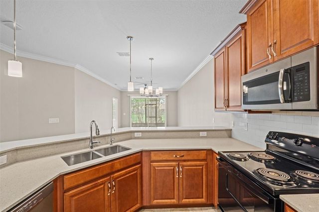 2825 ATTWATER LOOP, Winter Haven, FL 33884