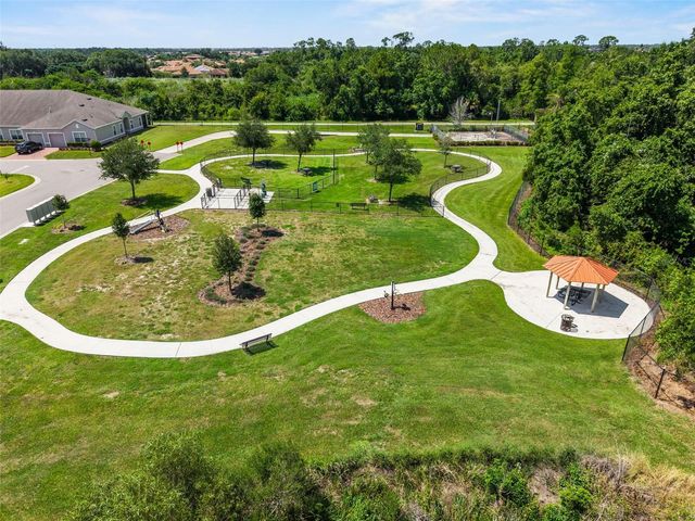 2825 ATTWATER LOOP, Winter Haven, FL 33884