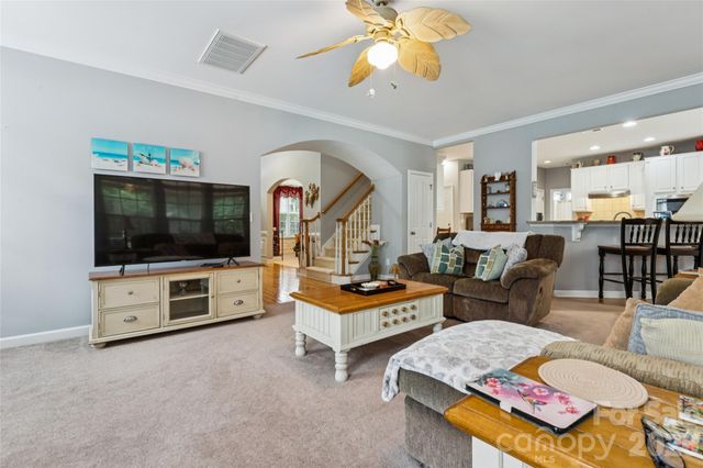 8108 Penman Springs Drive, Waxhaw, NC 28173