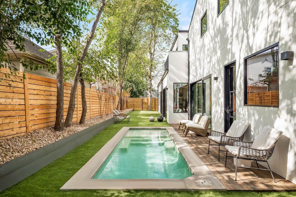 1003 Juanita ST, Austin, TX 78704