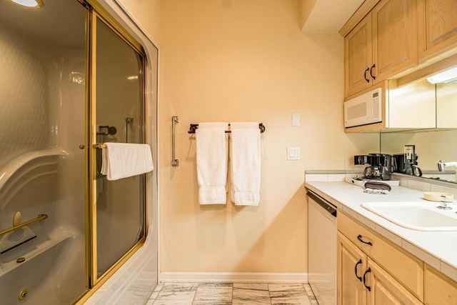 57022 Peppermill Circle 21E, Sunriver, OR 97707