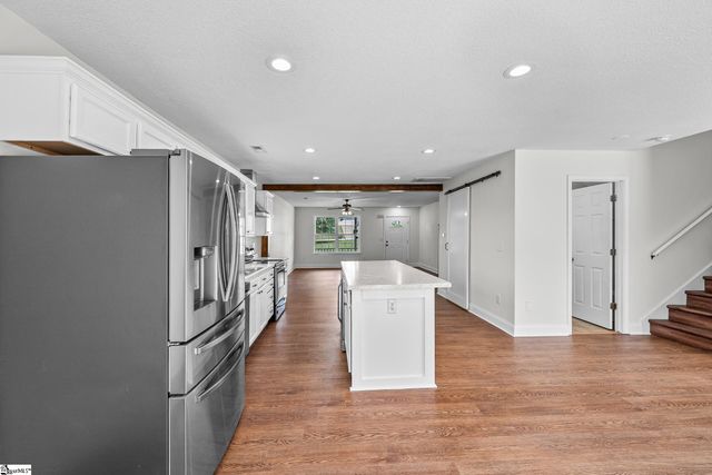 4 Dry Fork Court, Simpsonville, SC 29680
