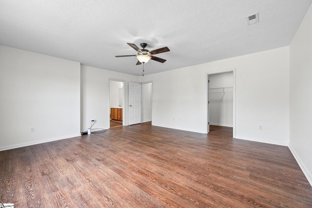 4 Dry Fork Court, Simpsonville, SC 29680