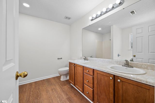 4 Dry Fork Court, Simpsonville, SC 29680