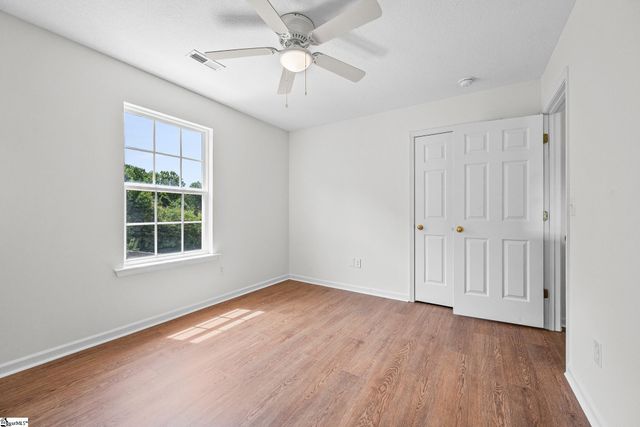 4 Dry Fork Court, Simpsonville, SC 29680