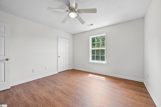 4 Dry Fork Court, Simpsonville, SC 29680