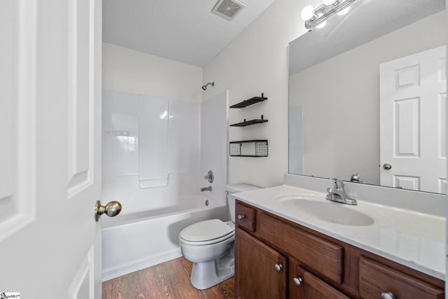 4 Dry Fork Court, Simpsonville, SC 29680