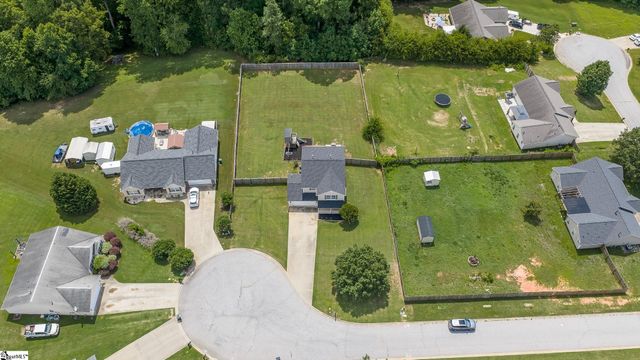 4 Dry Fork Court, Simpsonville, SC 29680
