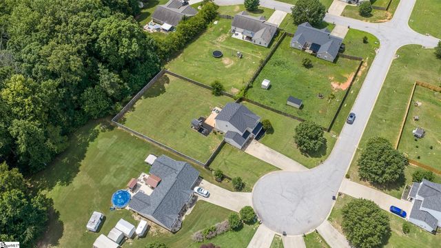4 Dry Fork Court, Simpsonville, SC 29680