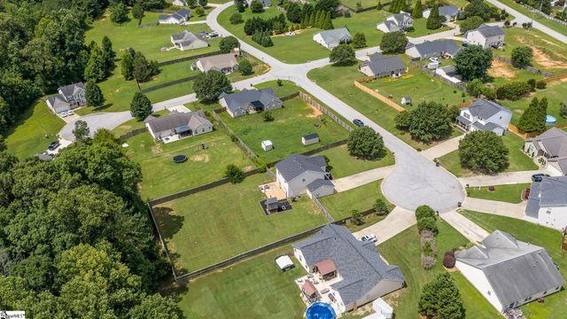 4 Dry Fork Court, Simpsonville, SC 29680