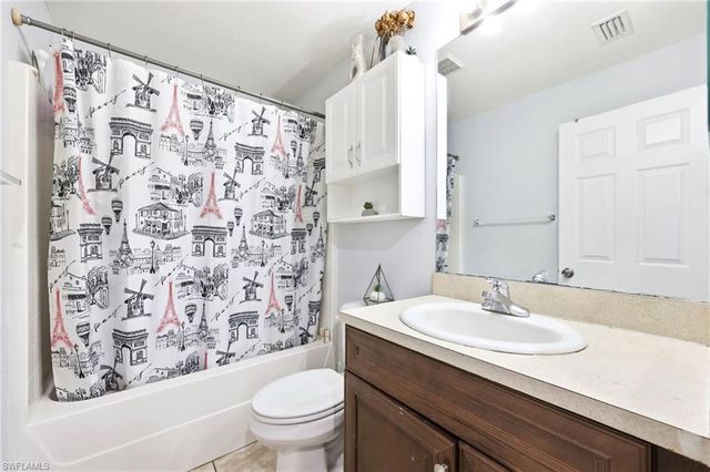 711 Long Island ST E, Lehigh Acres, FL 33974