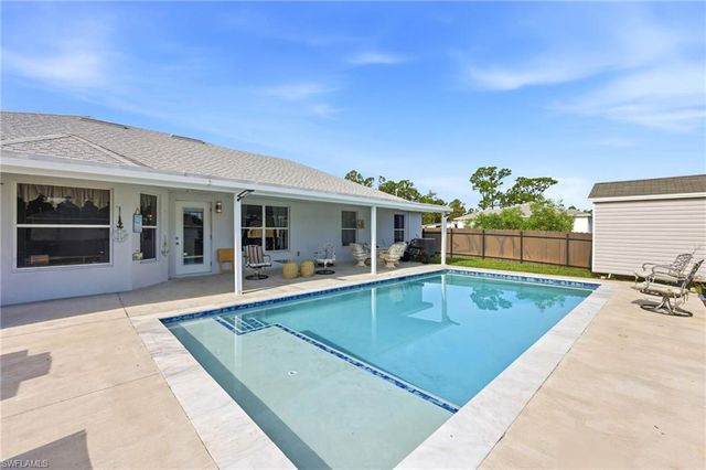711 Long Island ST E, Lehigh Acres, FL 33974