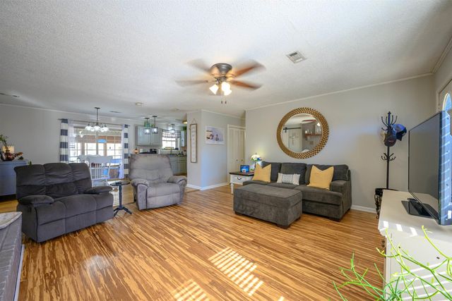 89 Linda Drive, Batesville, AR 72501