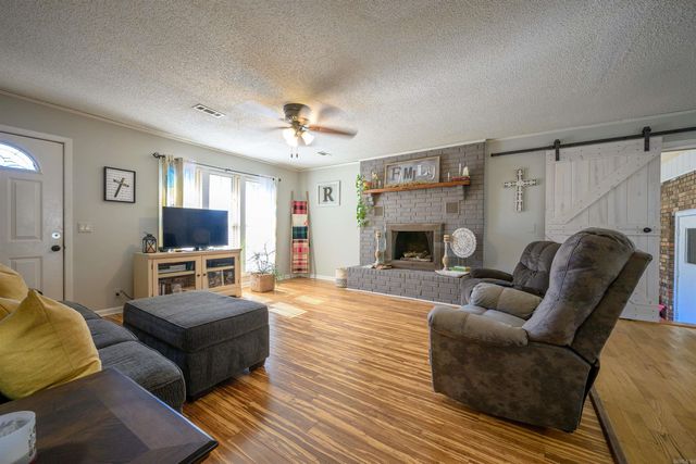 89 Linda Drive, Batesville, AR 72501