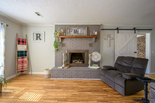 89 Linda Drive, Batesville, AR 72501