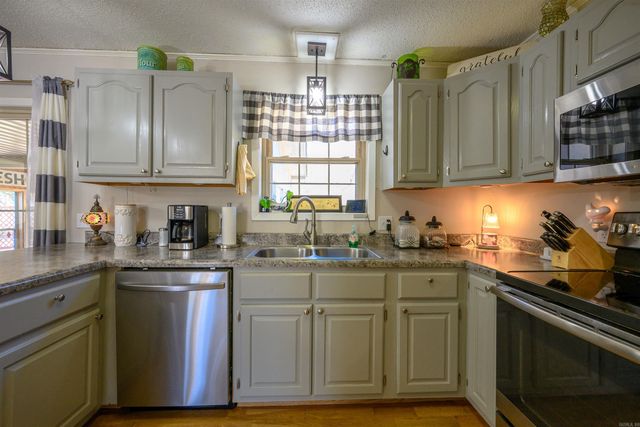 89 Linda Drive, Batesville, AR 72501