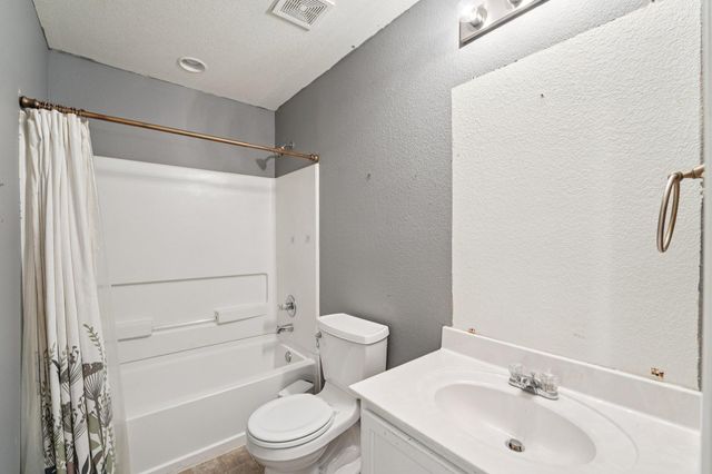 526 Clover Flat RD, Cedar Park, TX 78613