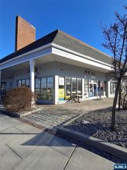 184 Rivervale, River Vale, NJ 07675