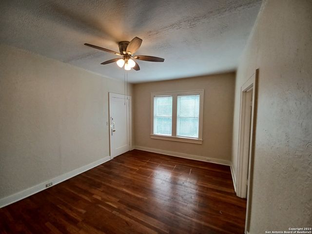 1910 Howard St Apt 12, San Antonio, TX 78212
