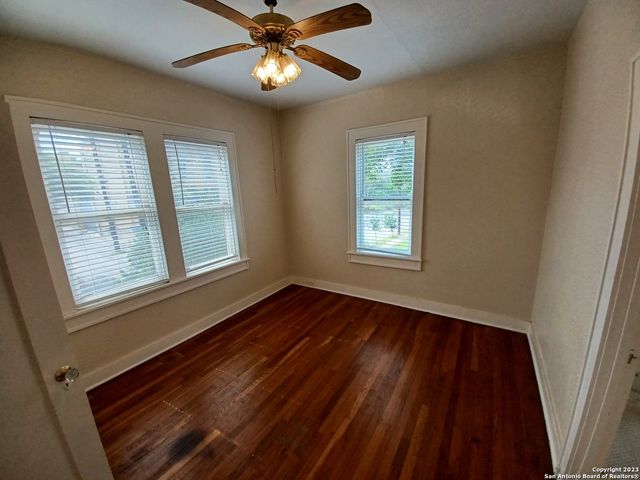 1910 Howard St Apt 12, San Antonio, TX 78212