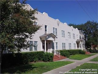 1910 Howard St Apt 12, San Antonio, TX 78212