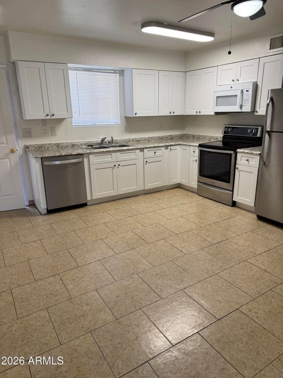 3313 W Golden Lane, Phoenix, AZ 85051