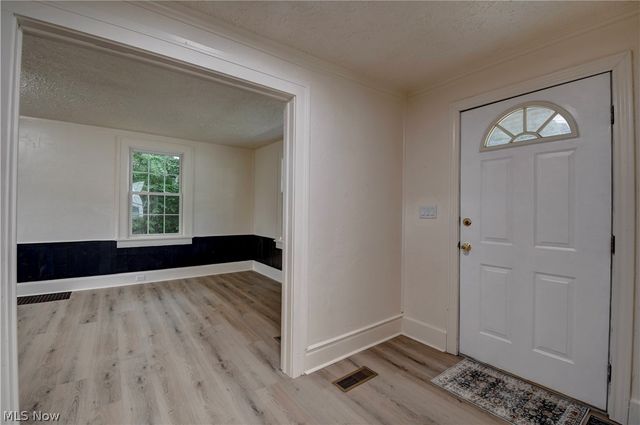 300 State Avenue NE, Massillon, OH 44646