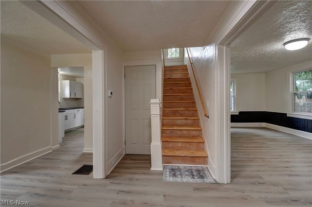300 State Avenue NE, Massillon, OH 44646
