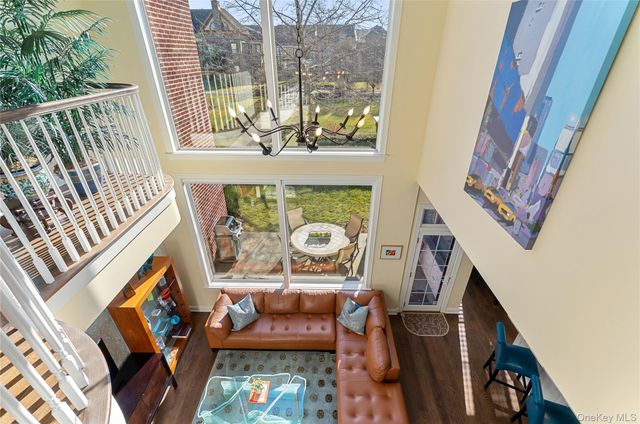 6 Hudson View Way, Tarrytown, NY 10591